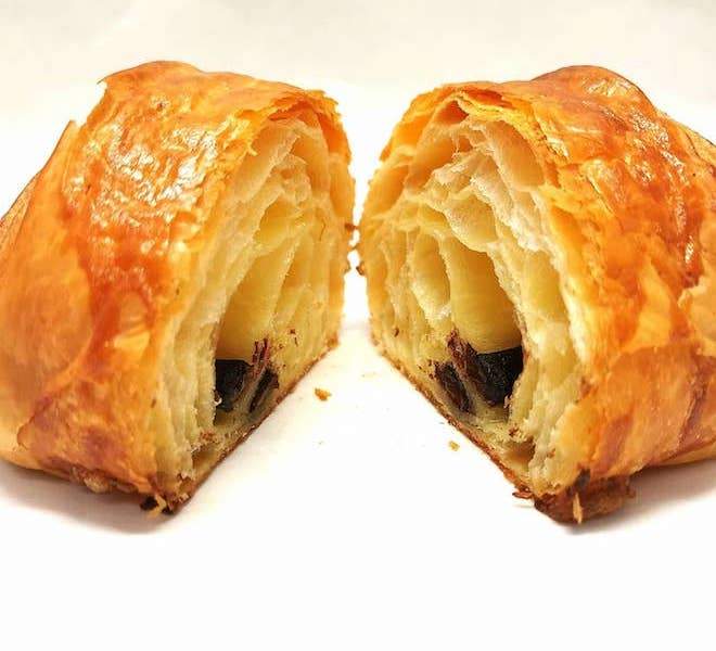 PAIN AU CHOCOLATS